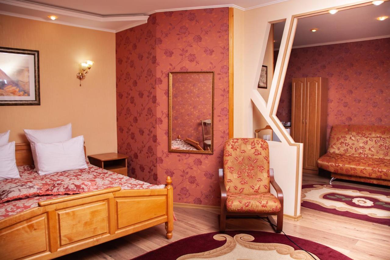 Hotel Piligrim 1 Mikołajów Zewnętrze zdjęcie